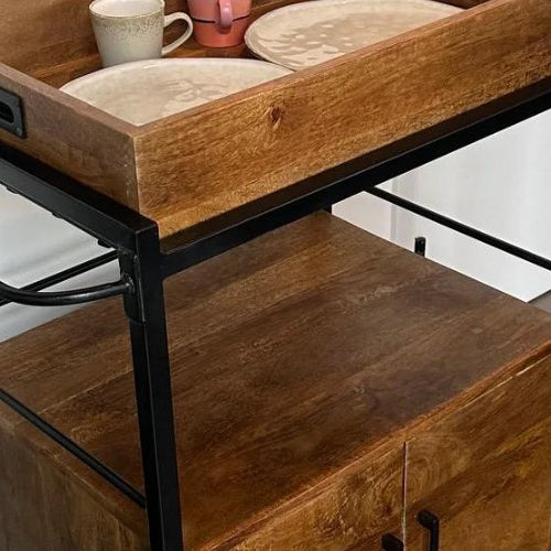 Woordenboek van je Interieur: Wat is een Keukentrolley?
