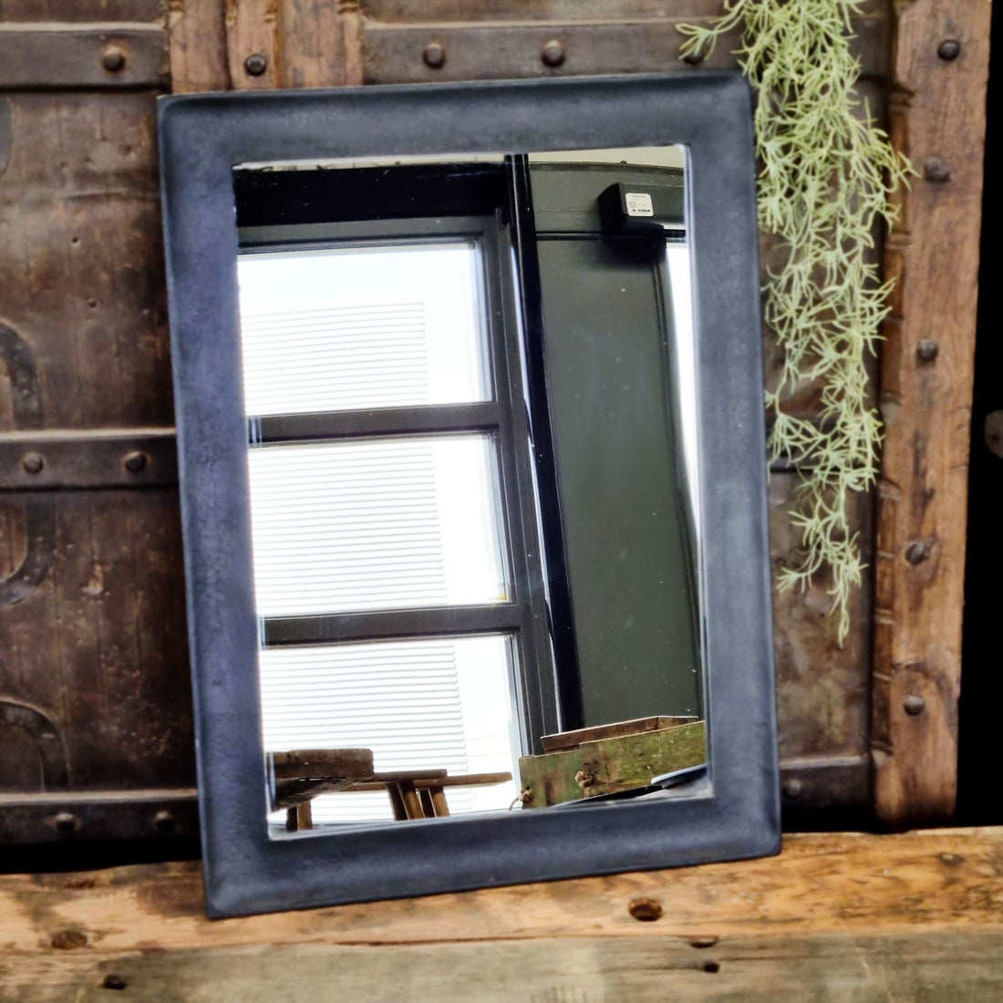 Spiegel Antiek Zwart - Industrieelinhuis.nl