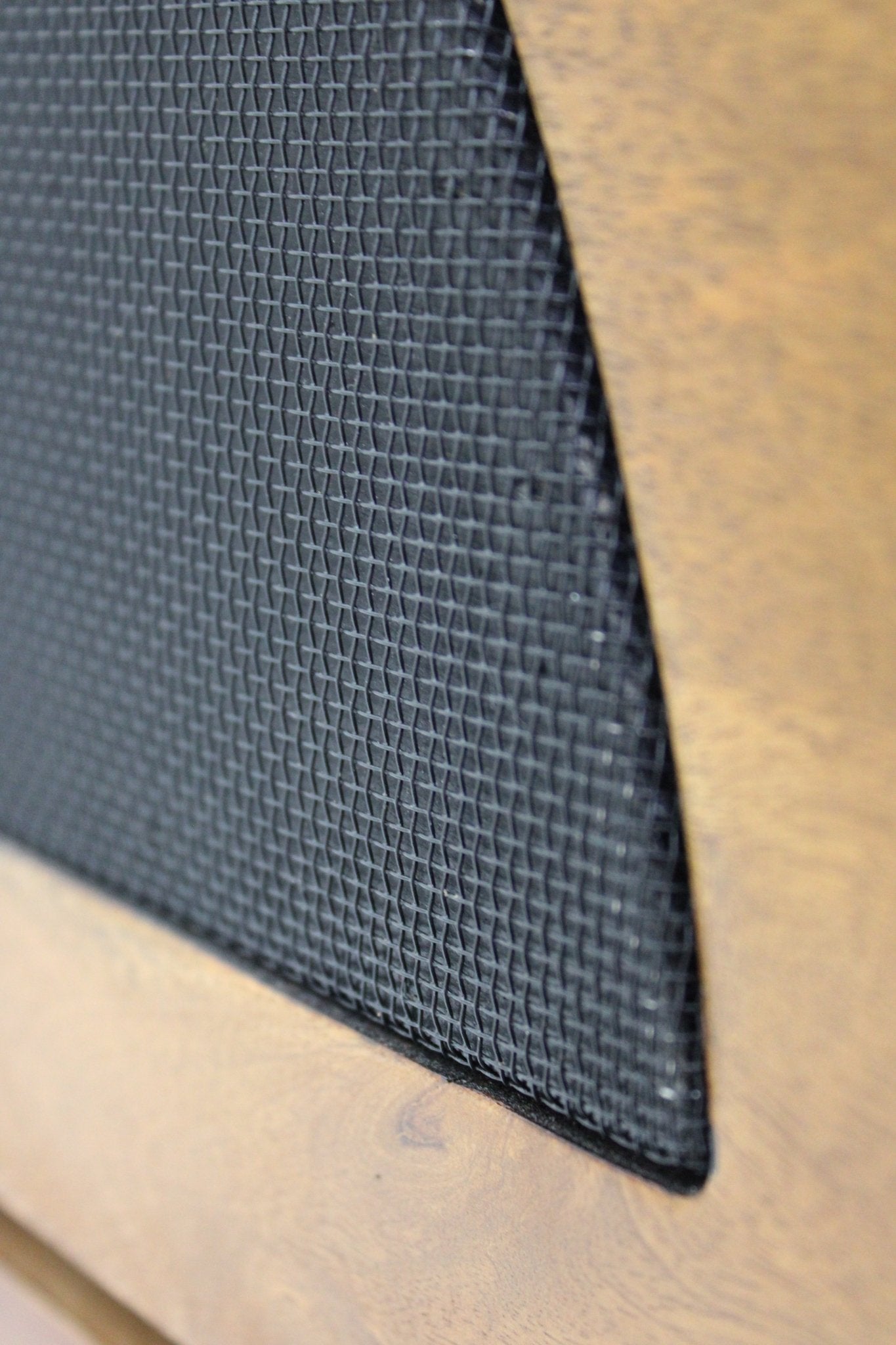 Smalle Schoenenkast van Mangohout en Staal – 140×30×100 cm – 4 Deuren – Duurzaam Industrieel Design - Industrieelinhuis.nl