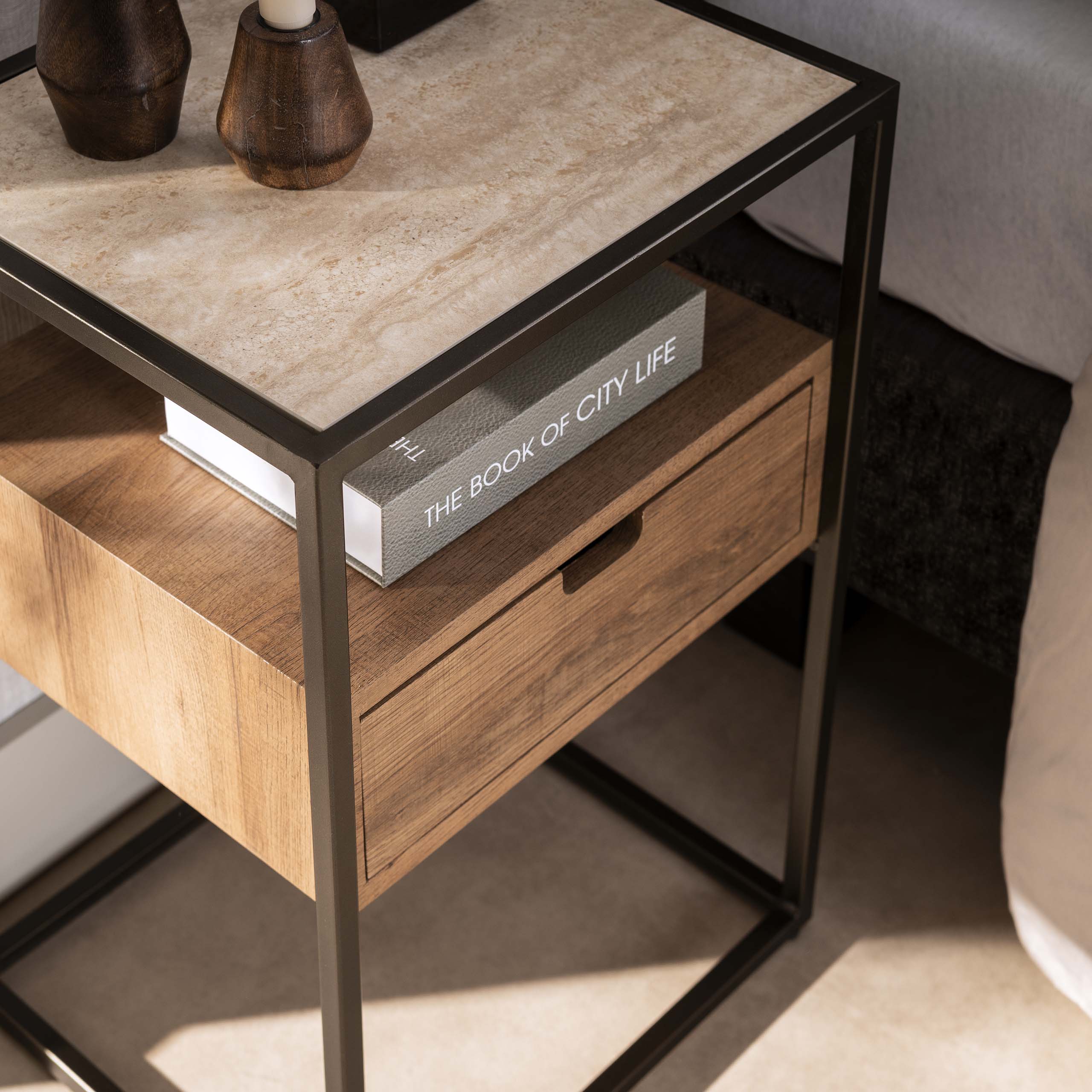 Nachtkastje met lade Cas