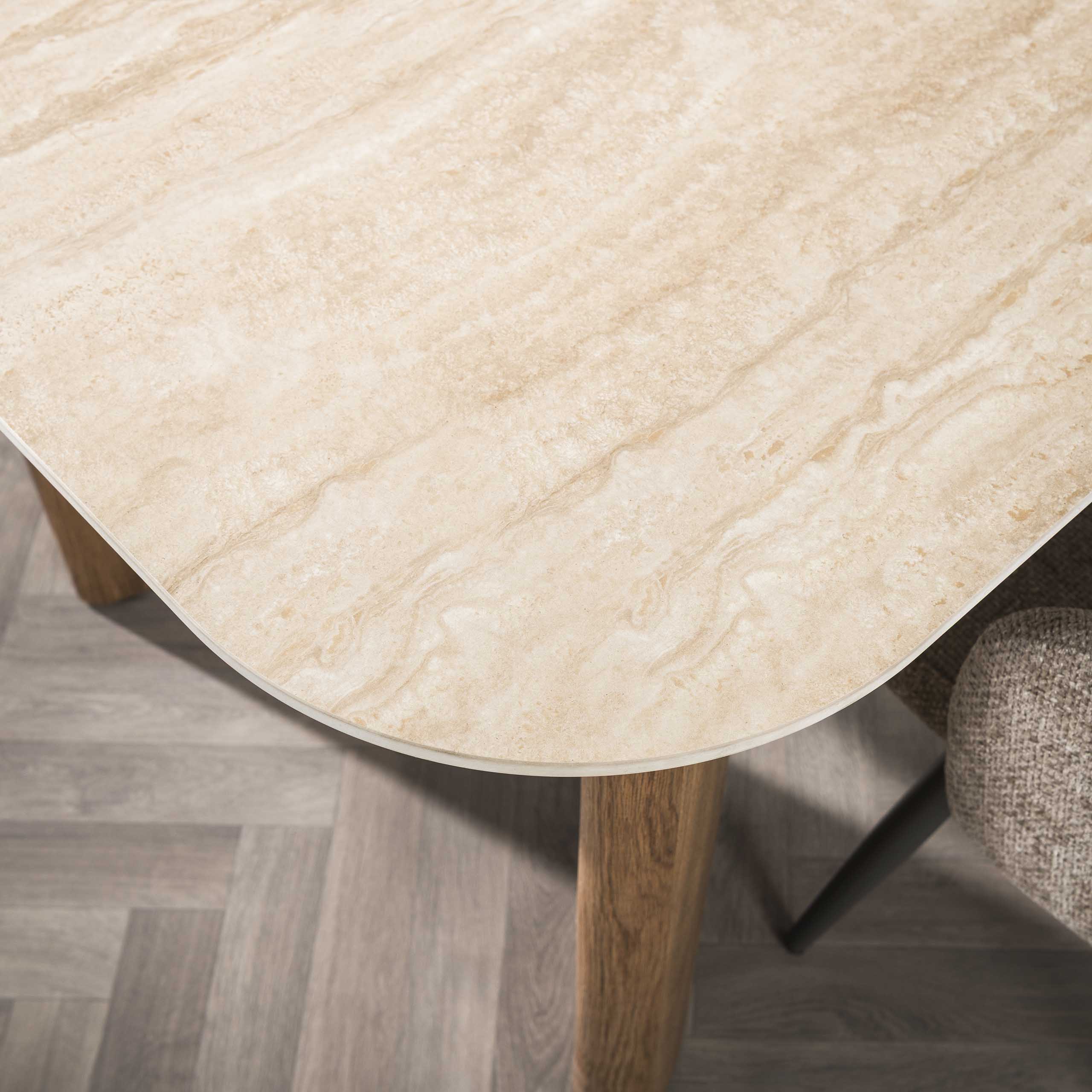 Eettafel Romano Curvo 180