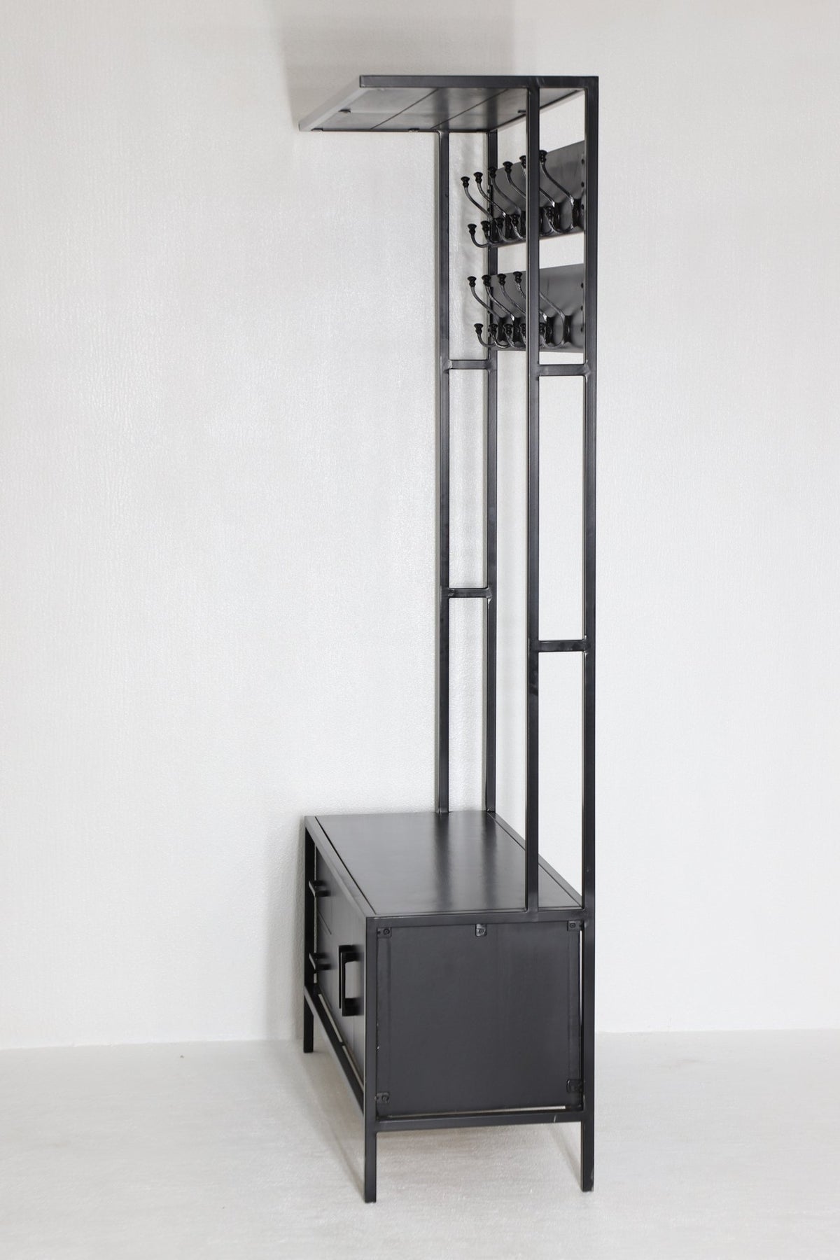 Britt Garderobe XL Zwart – Massief Mangohout & Staal | 100 × 40 × 190 cm