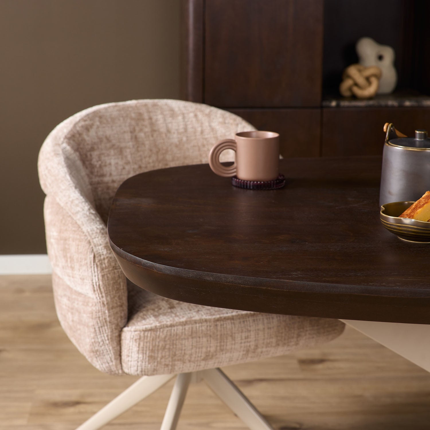 Eettafel Madison Brown | 280 cm | Deens Ovaal | Poot Sand - Industrieelinhuis.nl