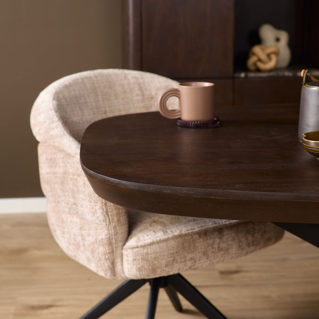 Eettafel Madison Brown | 240 cm | Deens Ovaal | Poot Black - Industrieelinhuis.nl