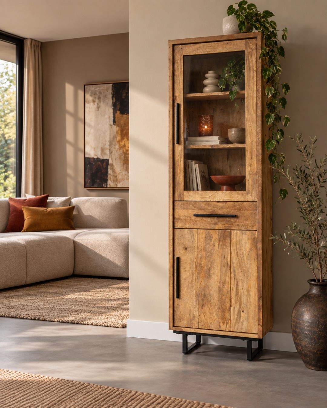 Schmaler stehender Schrank Industrial