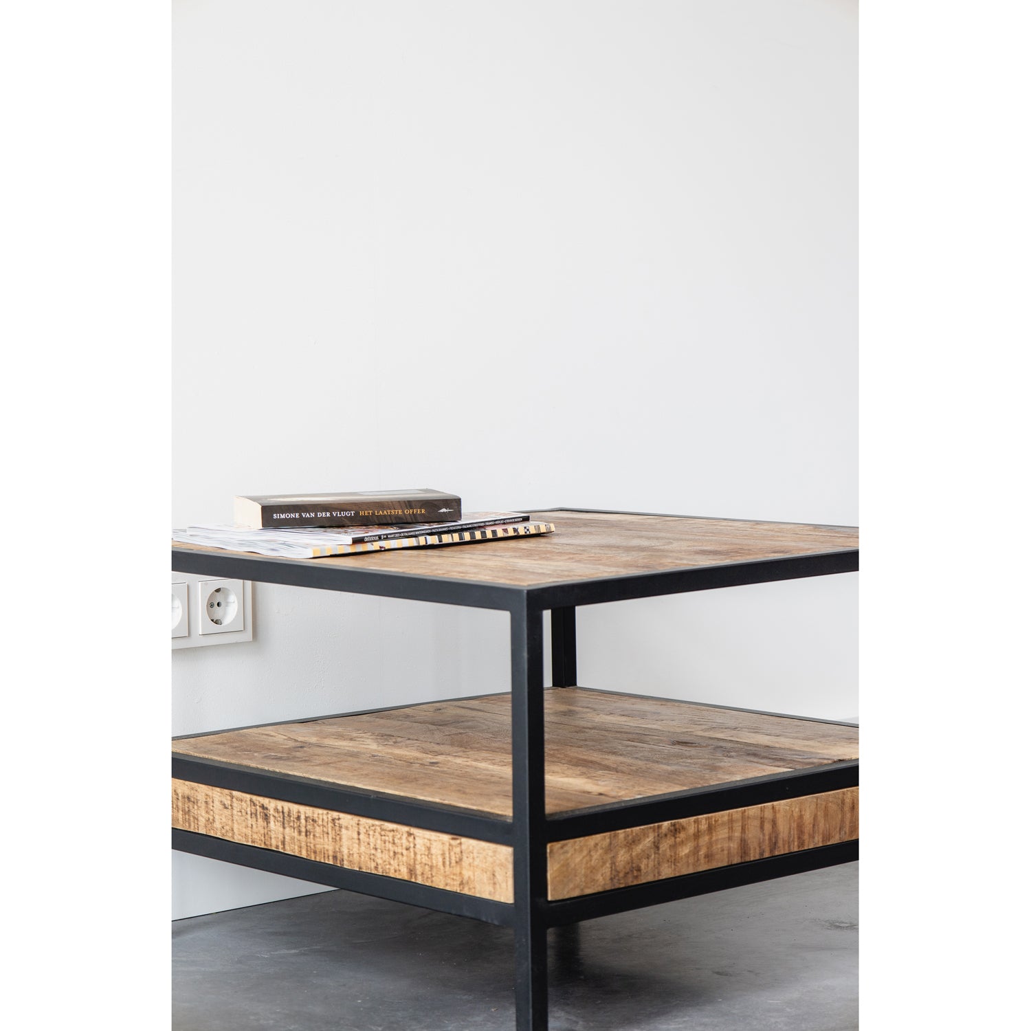 Salontafel Industrieel Design | Mangohout en Staal | 60x60x45