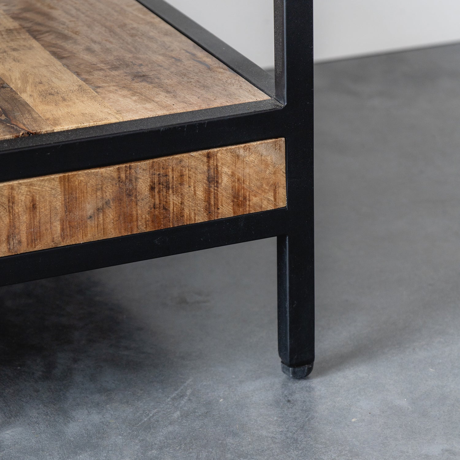 Salontafel Industrieel Design | Mangohout en Staal | 60x60x45