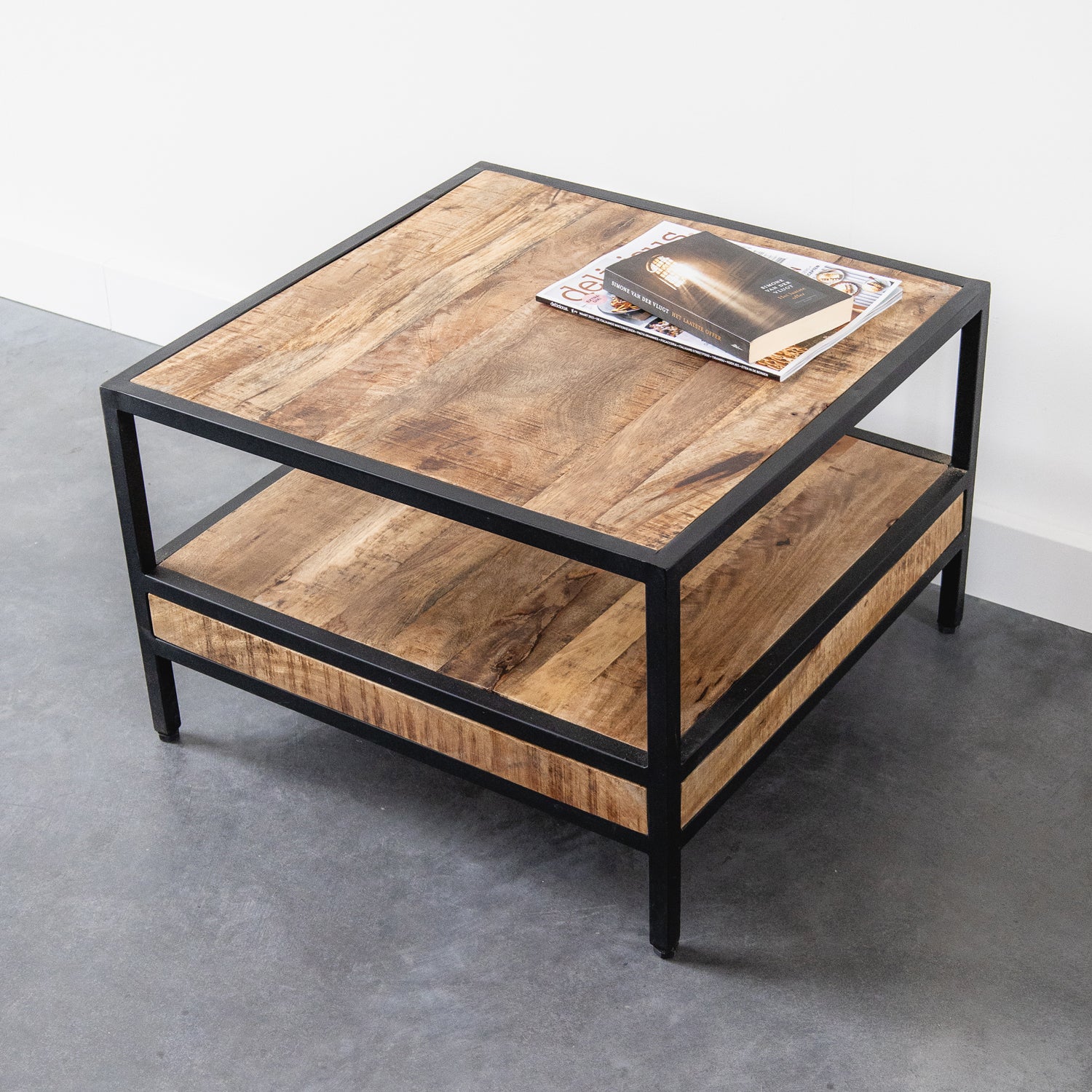 Salontafel Industrieel Design | Mangohout en Staal | 60x60x45