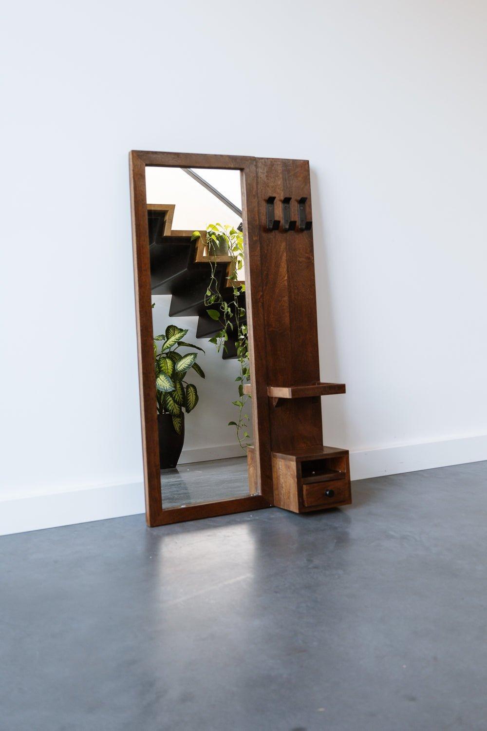 Industriële spiegel | Mangohout donker | 108x60cm - Industrieelinhuis.nl