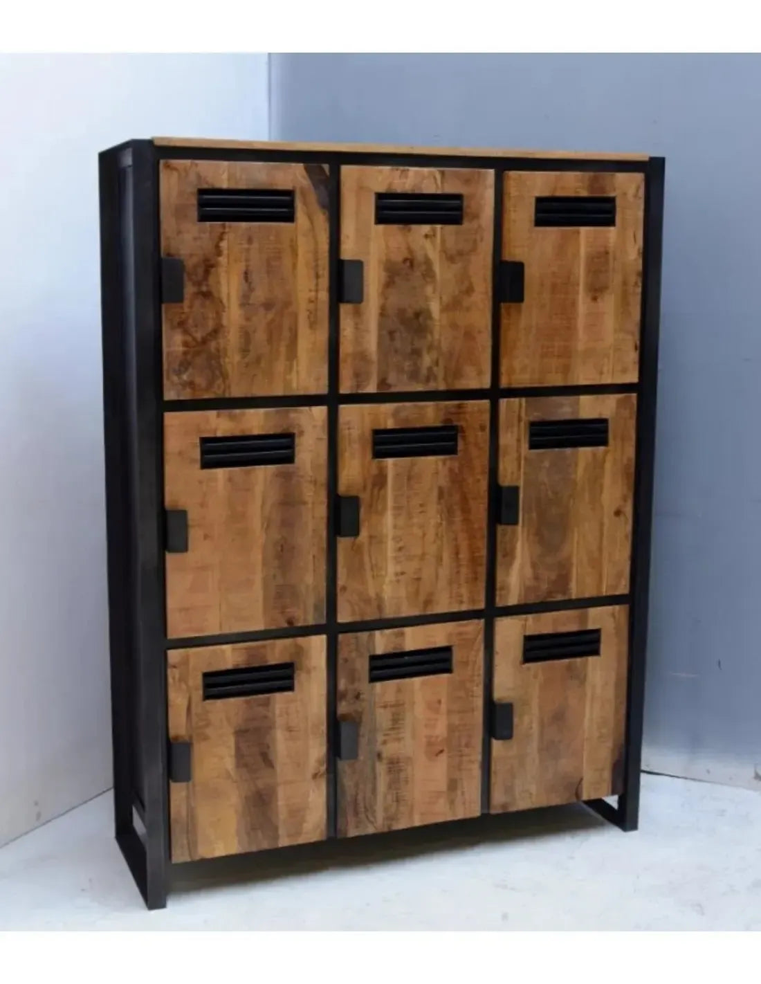 Locker Mangohout Luna 9 deuren 120x40x160 - Industrieelinhuis.nl