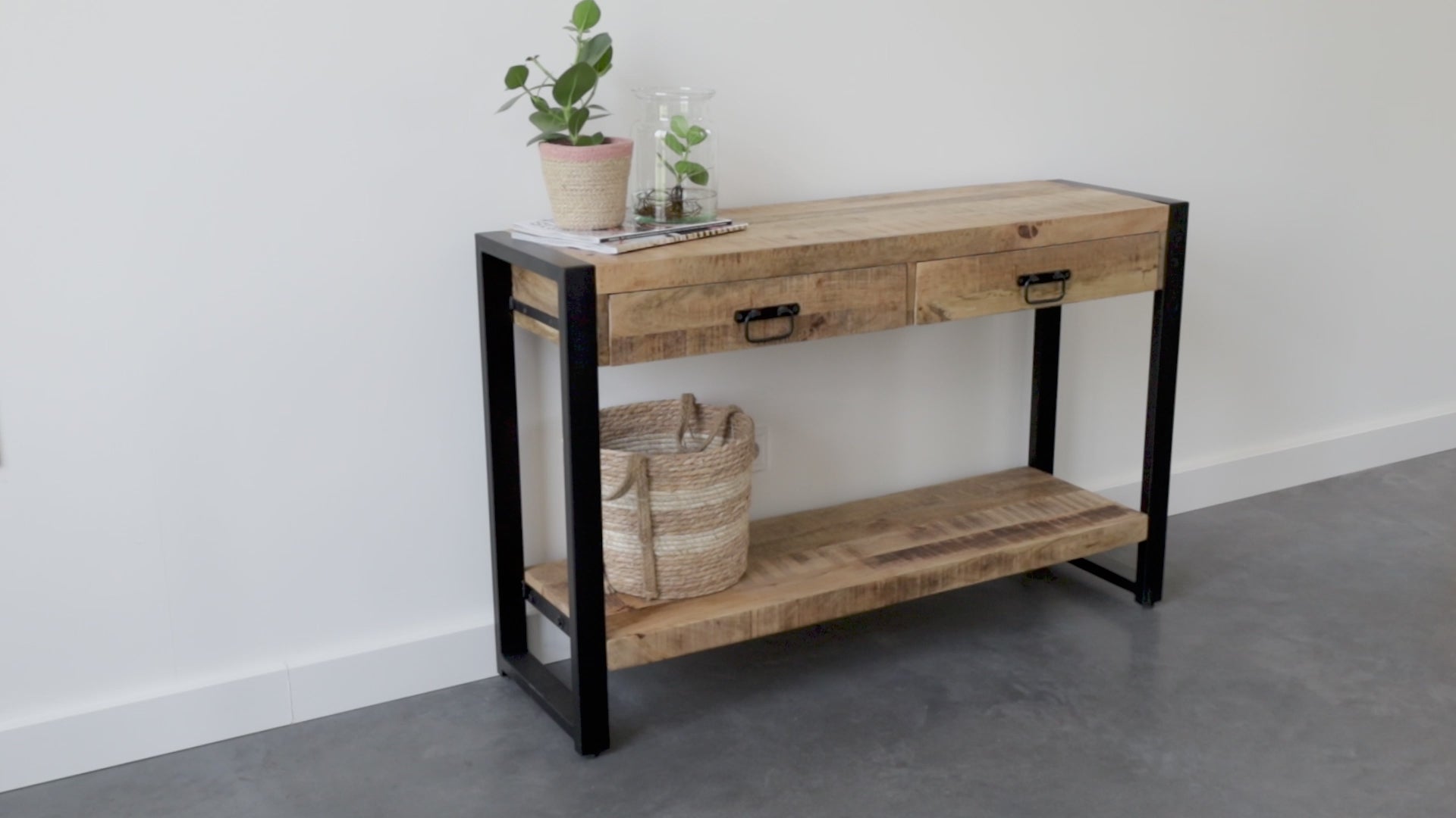 Sidetable mit zwei Schubladen | 120 x 35 x 76 cm | Mangoholz