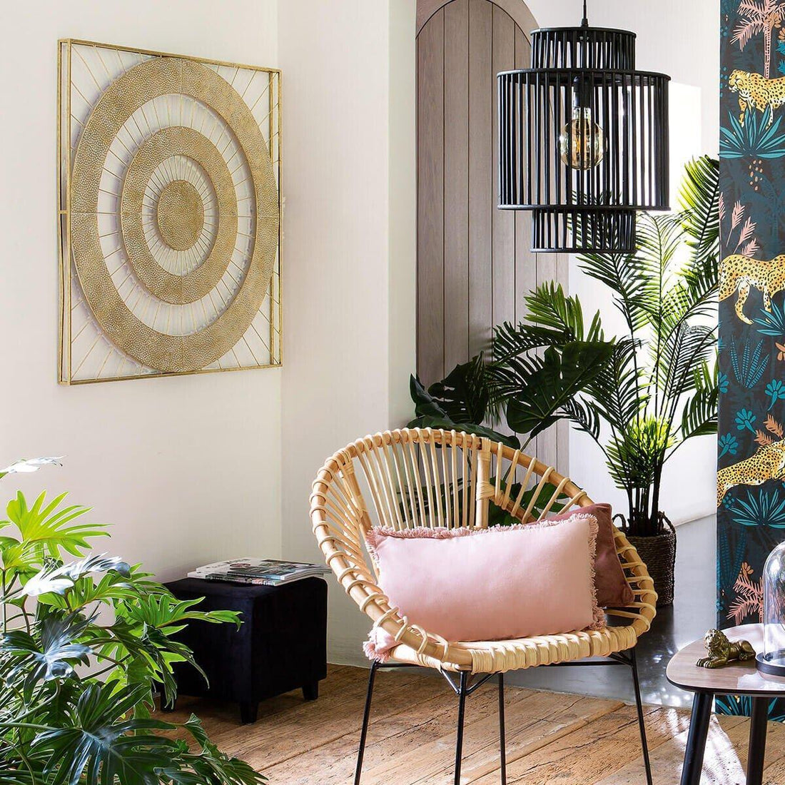 Metalen wanddecoratie "zon" in frame | Goud | 90x90cm - Industrieelinhuis.nl