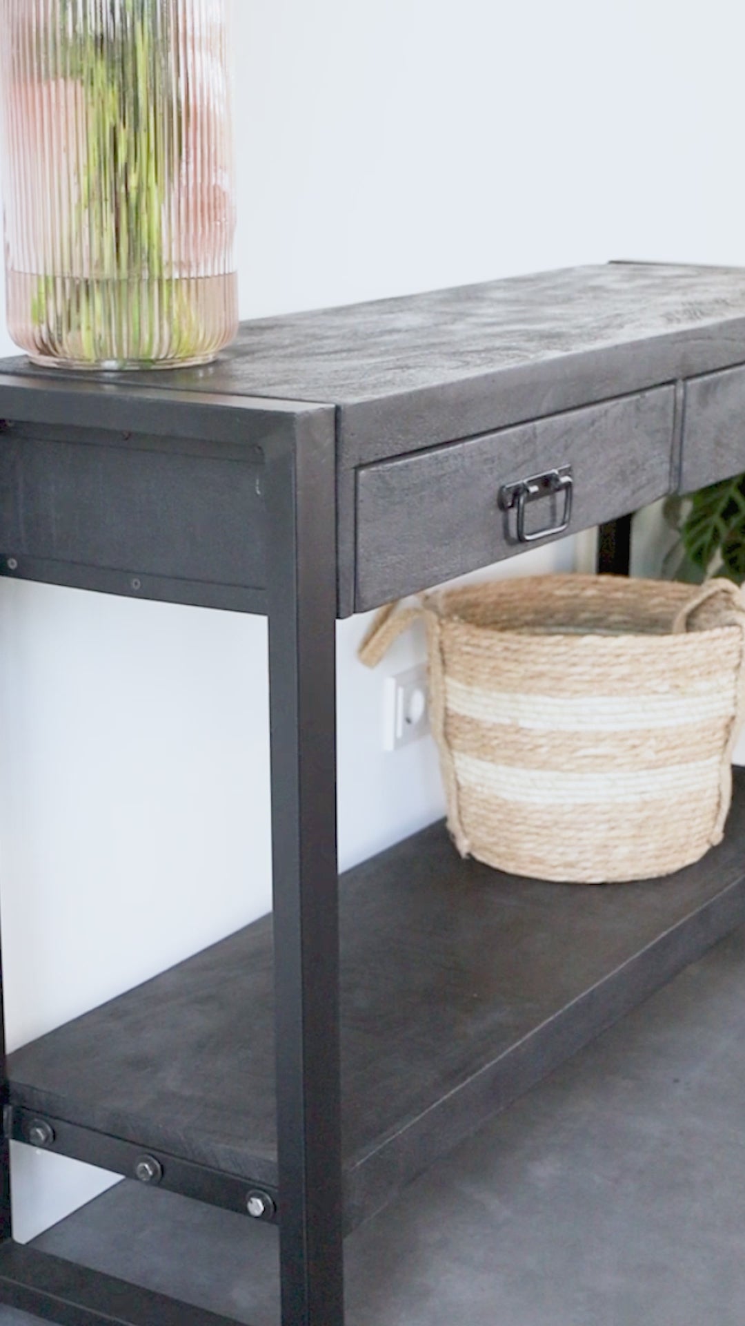 Sidetable Black Mangohout | 120 x 35 x 76 cm | Industriell