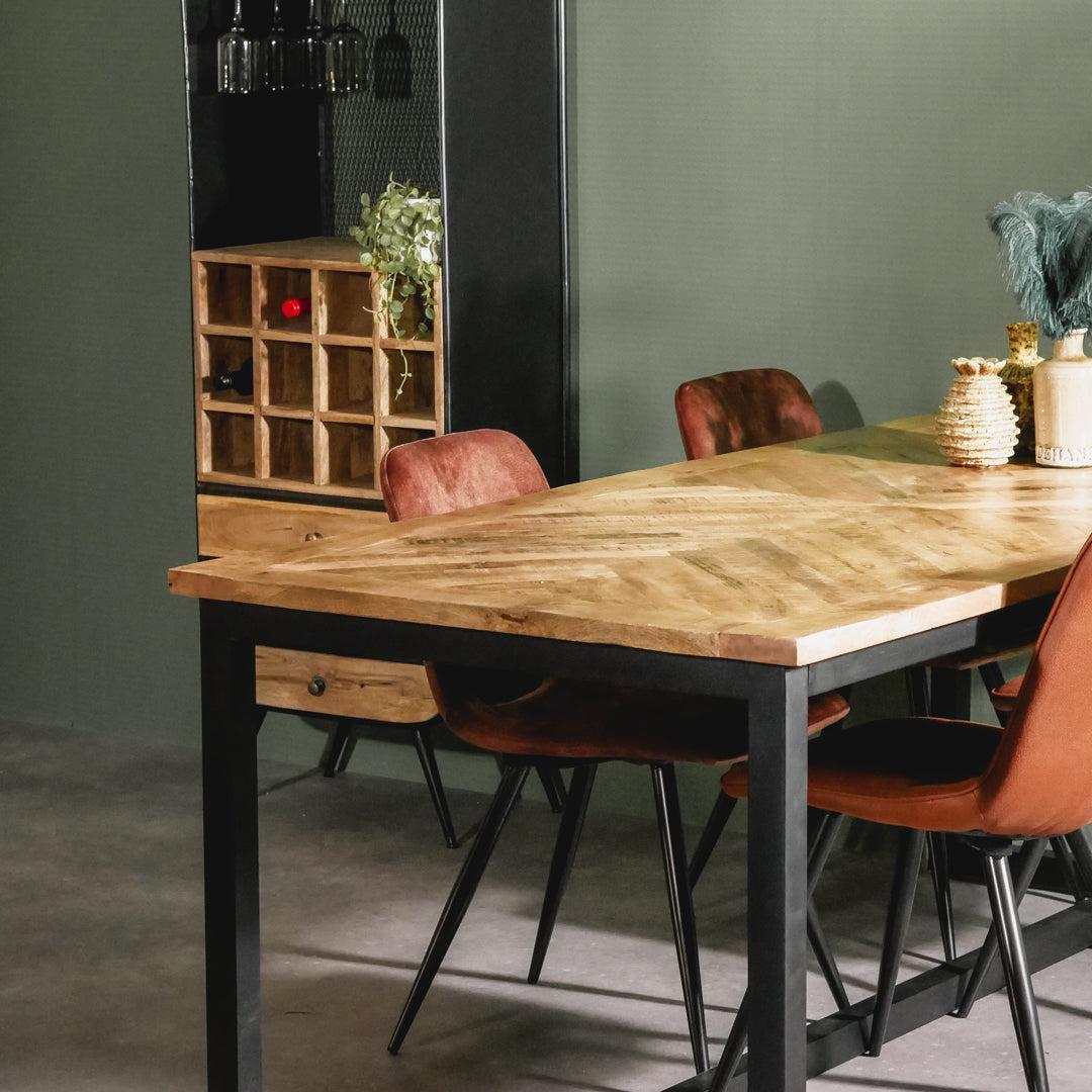 Eettafel Jax Visgraat industrieel | Mangohout en Staal | 200x90x76cm