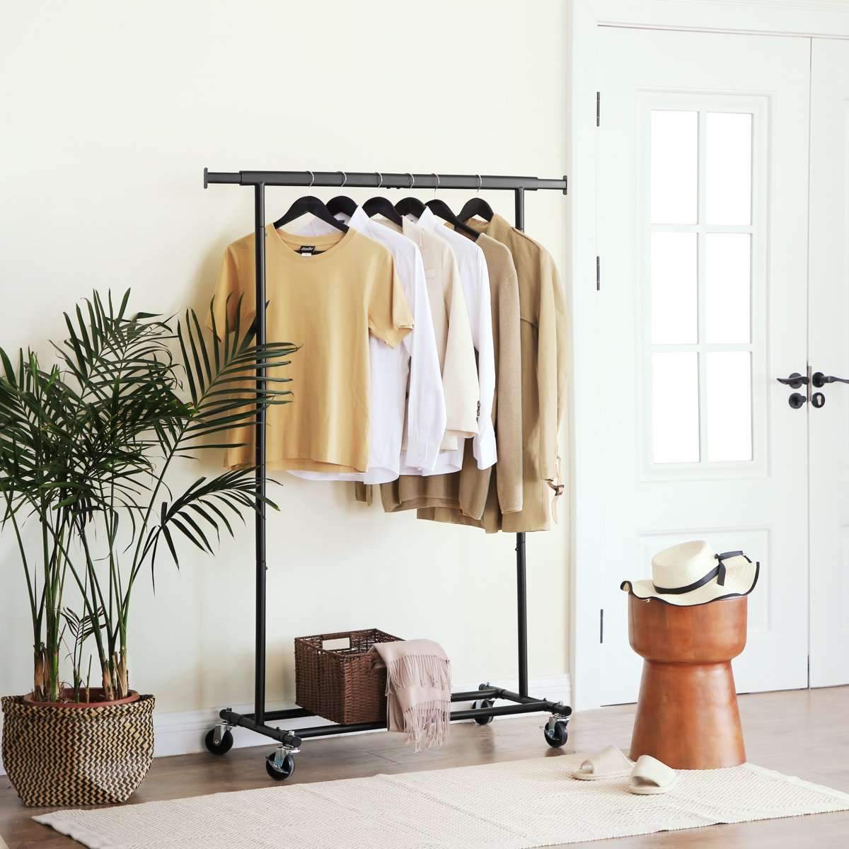Staande handdoekhouder met 3 stangen - Industriële stijl voor badkamer - Kledingrek Staande handdoekhouder met 3 stangen - Industriële stijl voor badkamer - Kledingrek