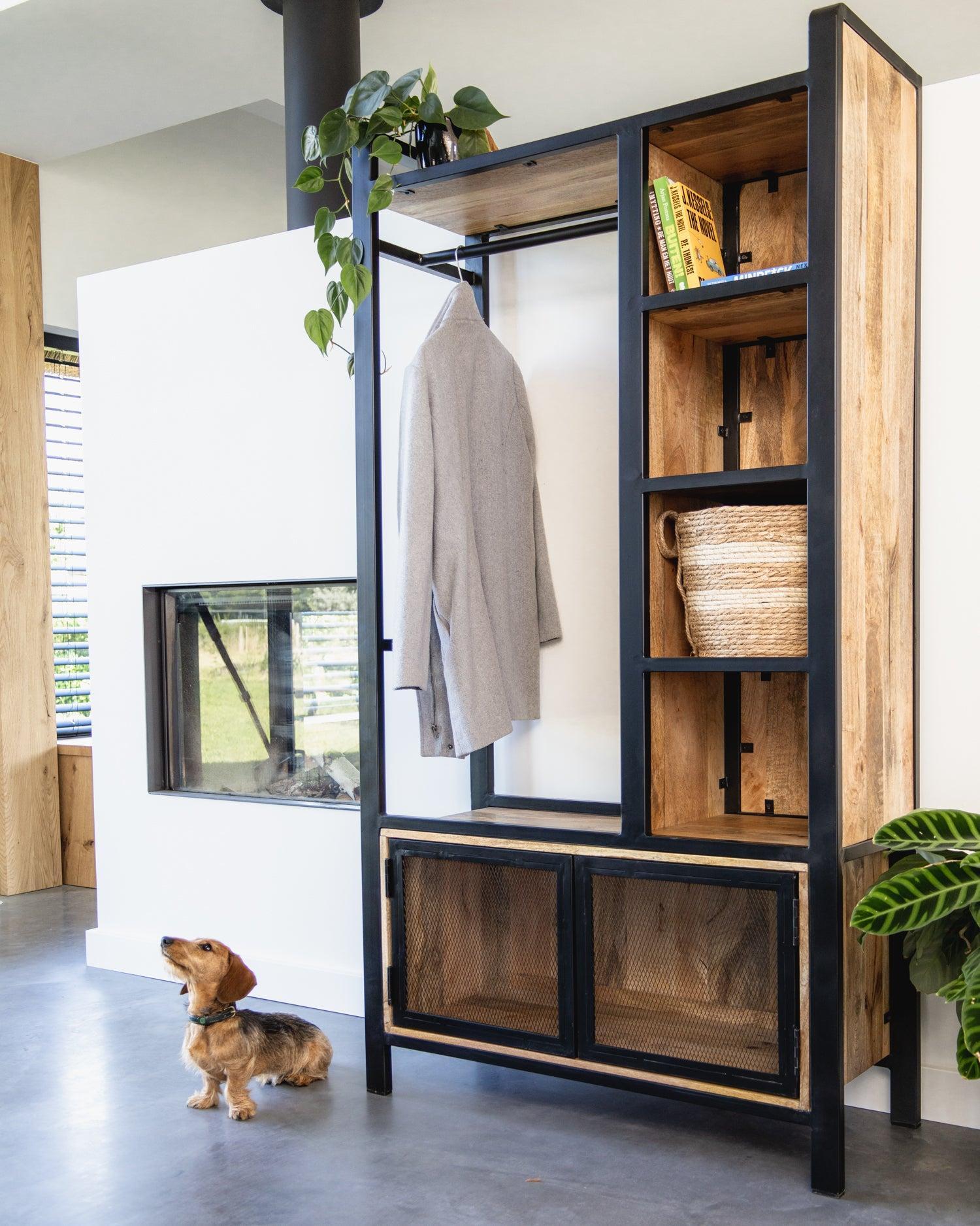 Garderoberek met rail en schappen Industrieel Design | Mangohout en Staal | 100x40x190cm