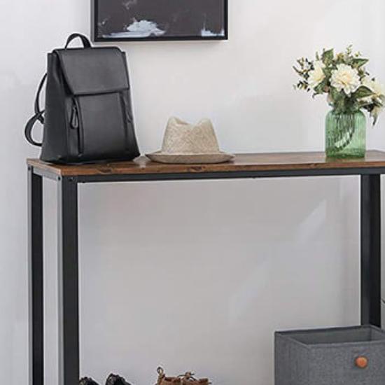 Klein maar fijn: 3x de mooiste sidetables voor een smalle hal