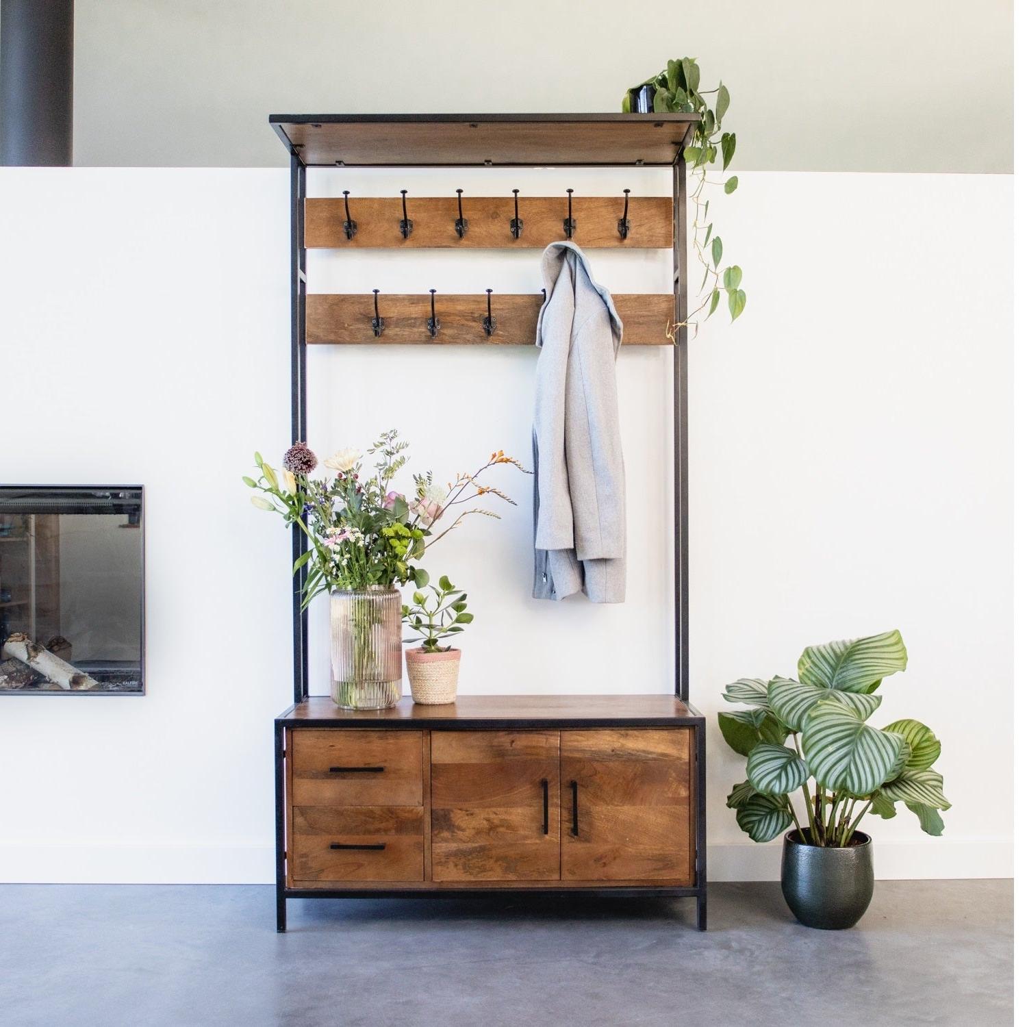 Staande kapstok nodig? Een garderoberek biedt uitkomst!