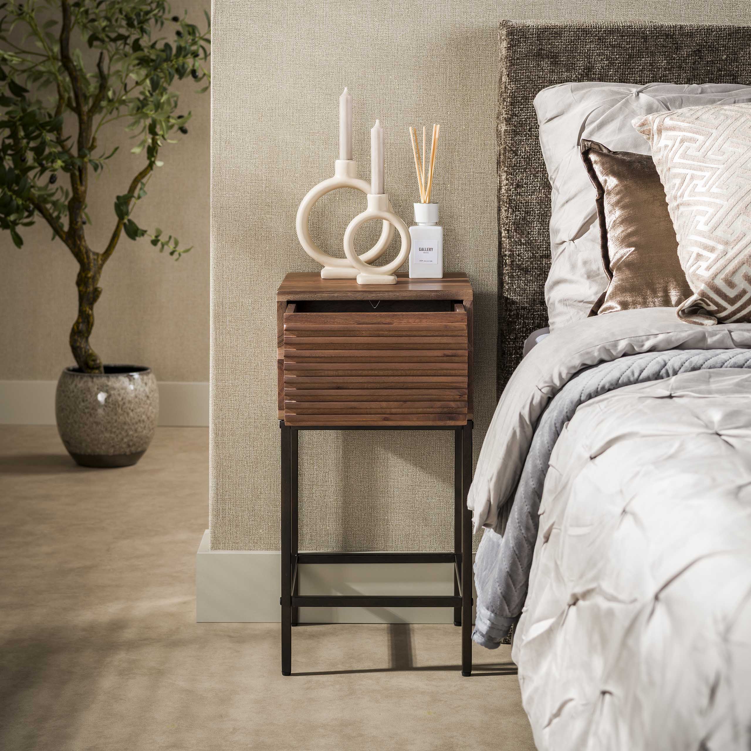 Nachtkastje Line XS 1L