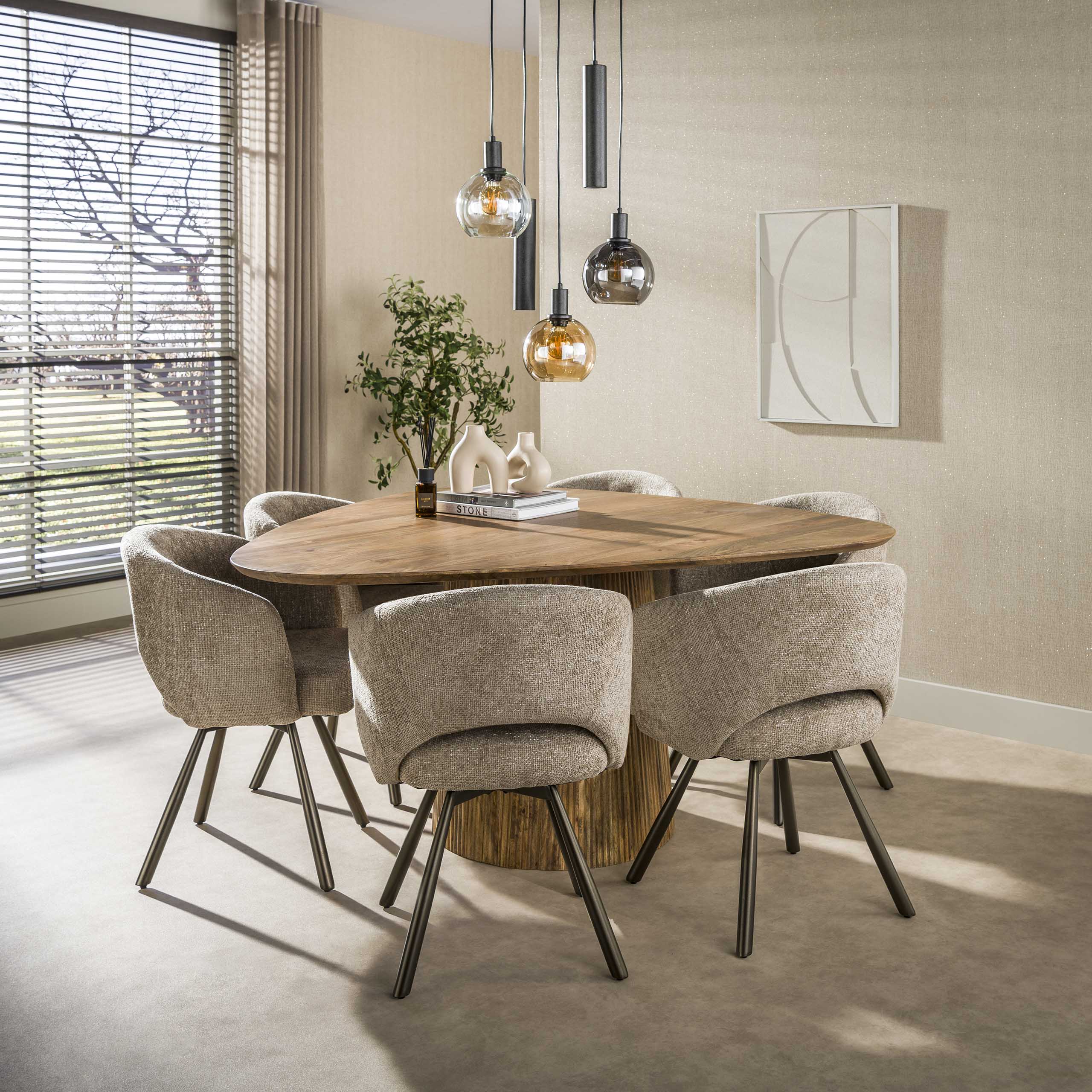 Eettafel Wave Centro driehoekig 150