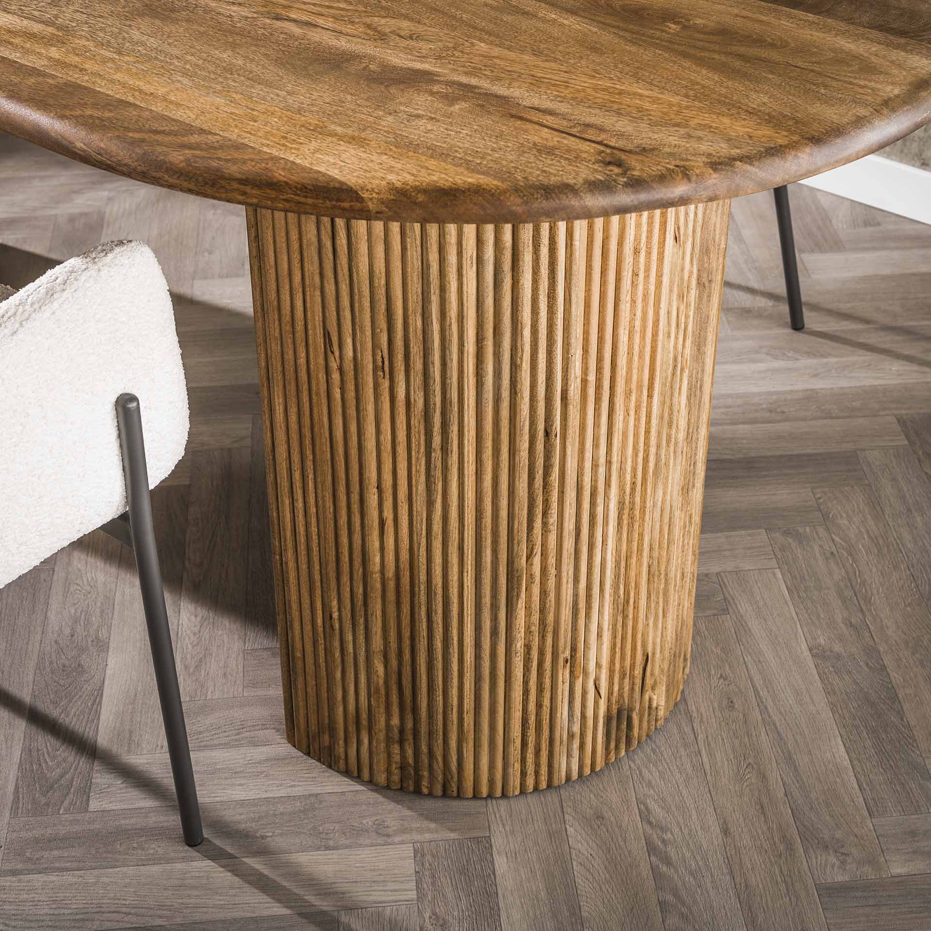 eettafel latjes poot
