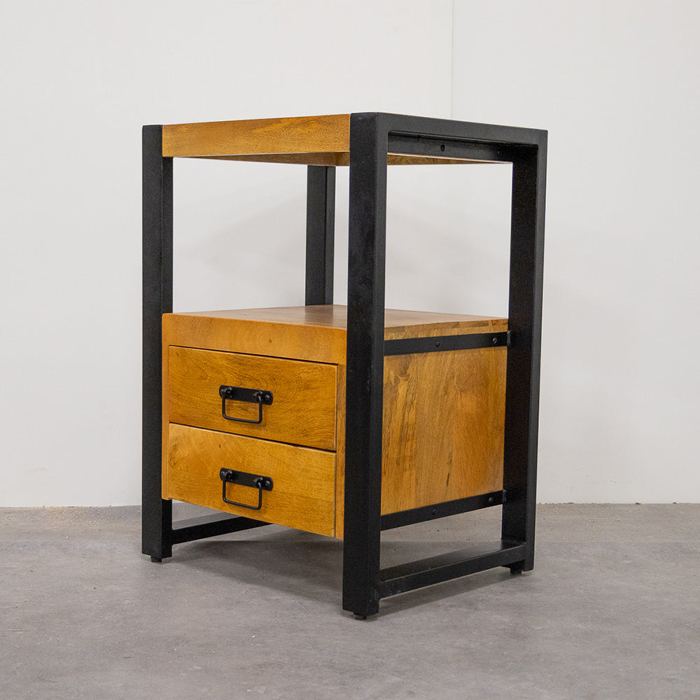 Mango Houten Nachtkastje Britt – 50x40x70cm | Warme Kleurtint Collectie