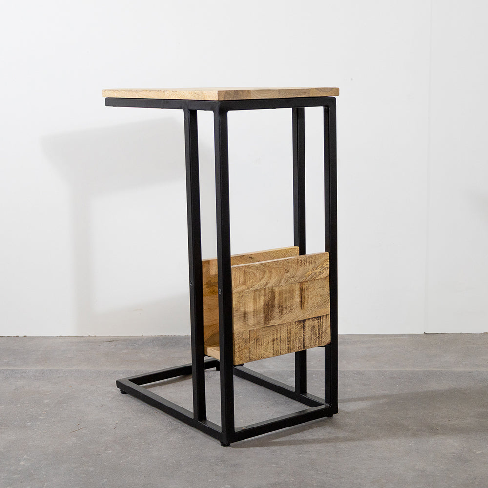 Bijzettafel voor over de bank | Mangohout en Staal | 45x29x69cm