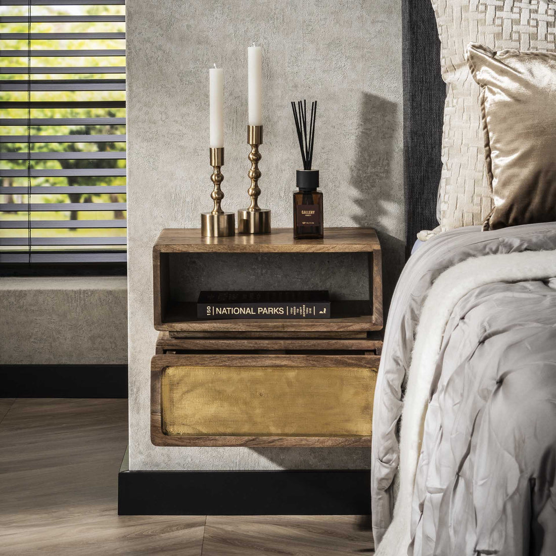 Nachtkastje Wallbox Brass - Industrieelinhuis.nl