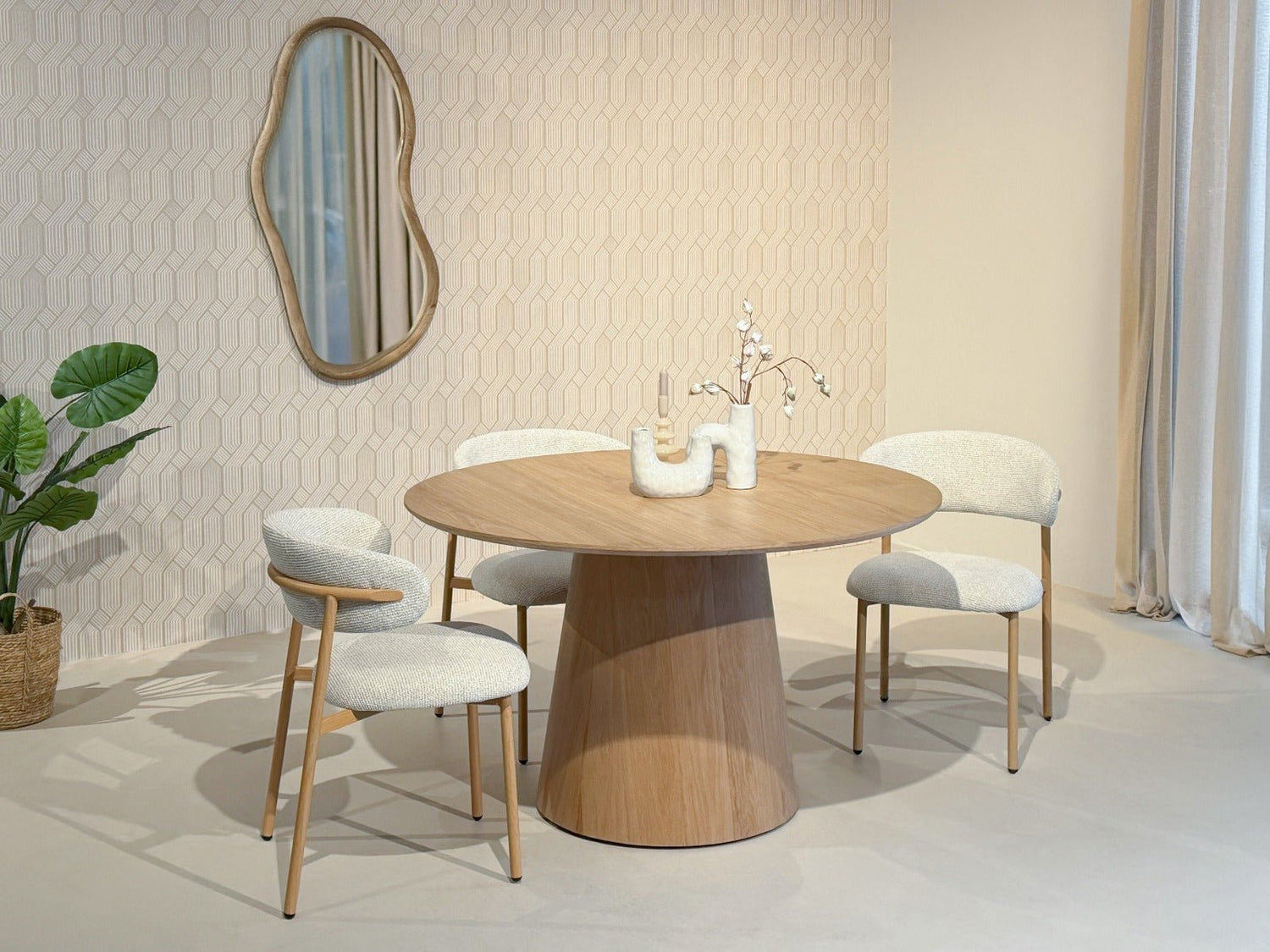 Japandi Eetkamerstoel Micah Beige