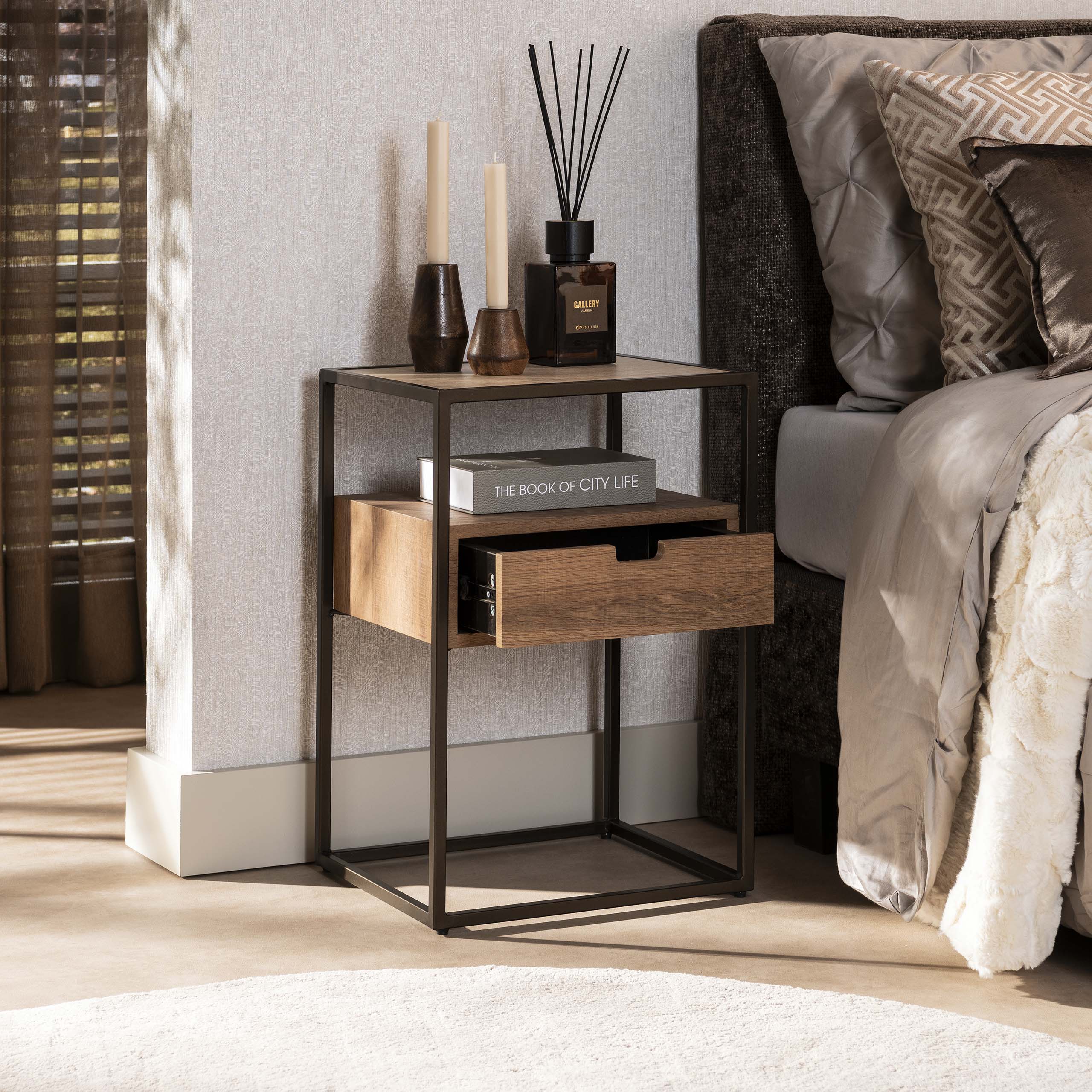 Nachtkastje met lade Cas