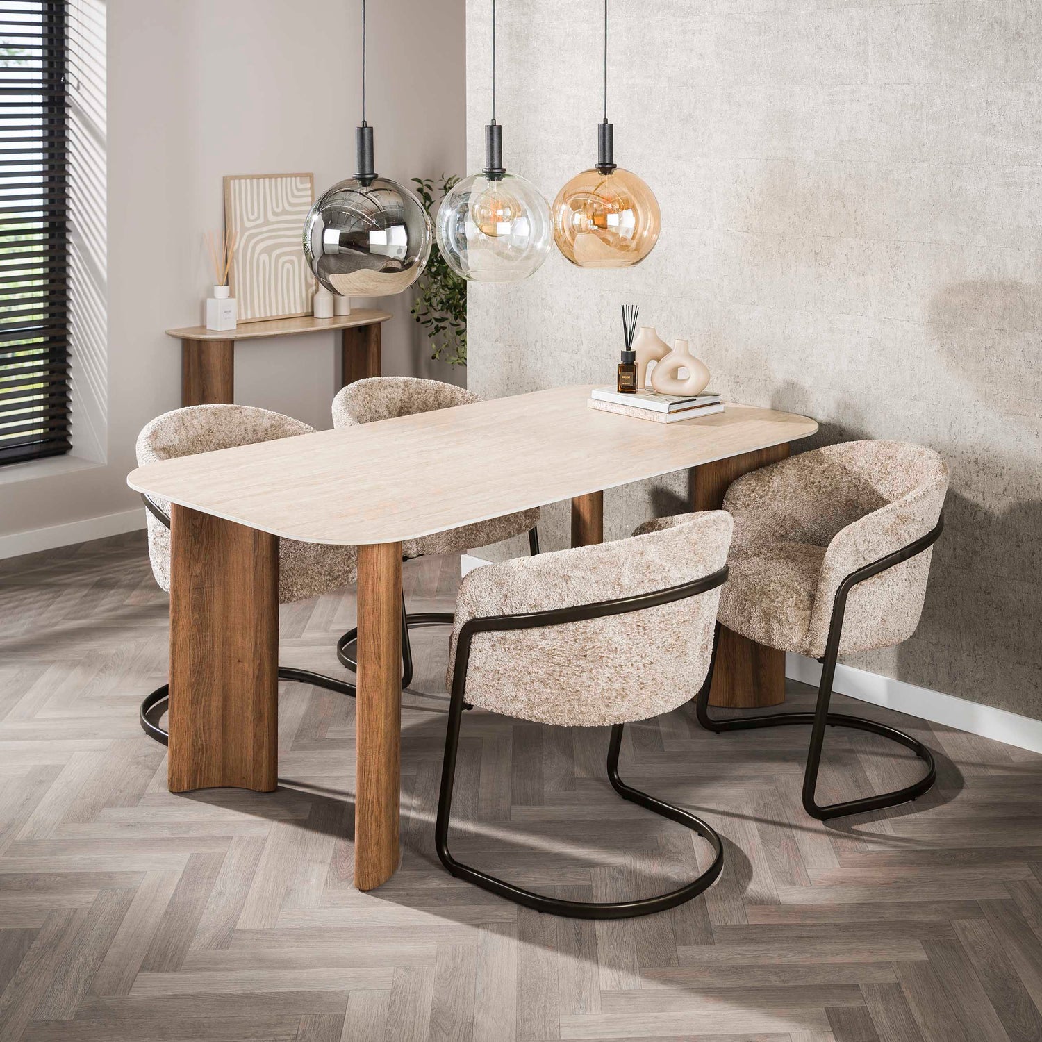 Armstoel Sway (bestellen per 2) - Industrieelinhuis.nl