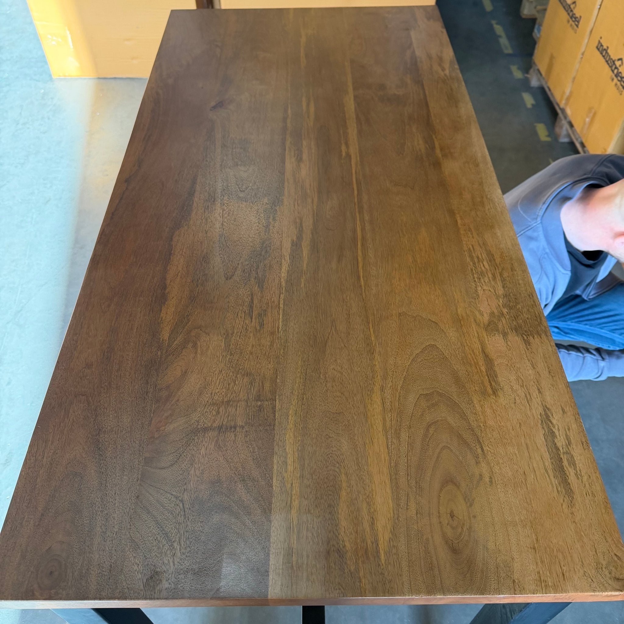 Bartafel Industrieel | Boomstam bartafels | 135x65x105cm - Industrieelinhuis.nl