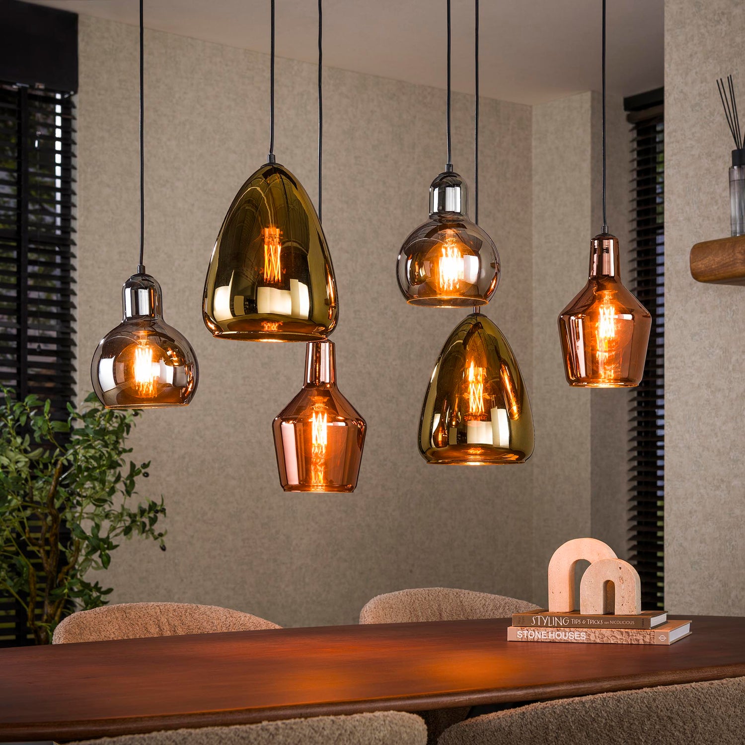 Hanglamp Dina Zwart 6 lichtpunten - Industrieelinhuis.nl