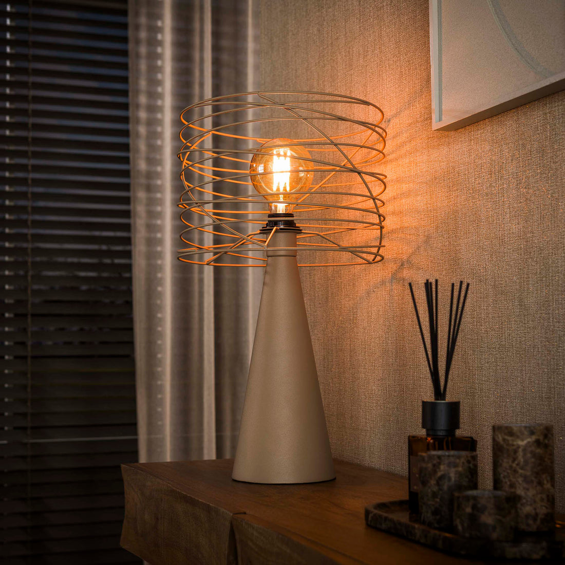 Tafellamp Curl 1L - Industrieelinhuis.nl