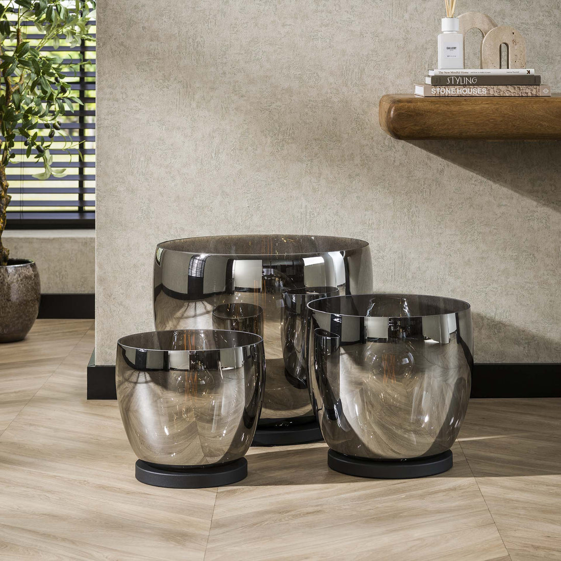 Vloerlamp XL Rise gekleurd glas Ash Grey - Industrieelinhuis.nl