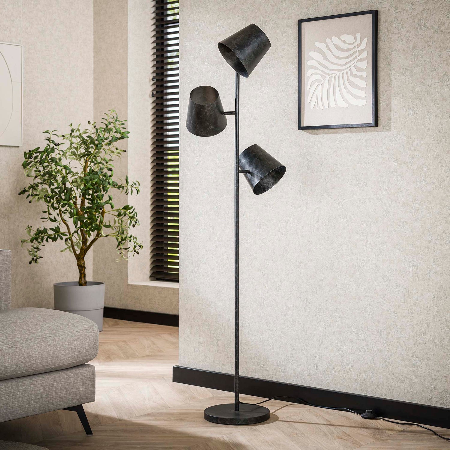Vloerlamp Kinetica Houtskool Ø18 cm 3 lichtpunten - Industrieelinhuis.nl