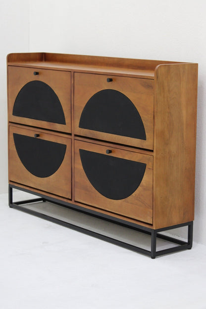 Smalle Schoenenkast van Mangohout en Staal – 140×30×100 cm – 4 Deuren – Duurzaam Industrieel Design - Industrieelinhuis.nl