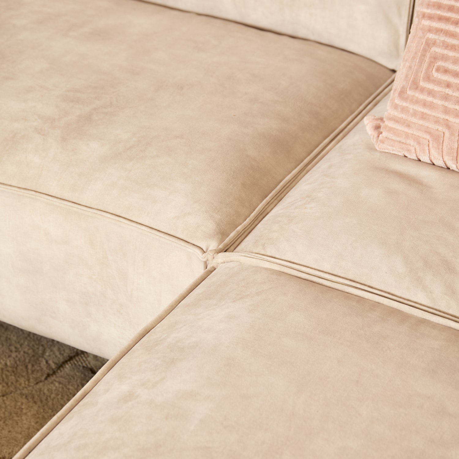 MySofa Velvet Hoekbank Floris Beige - Industrieelinhuis.nl
