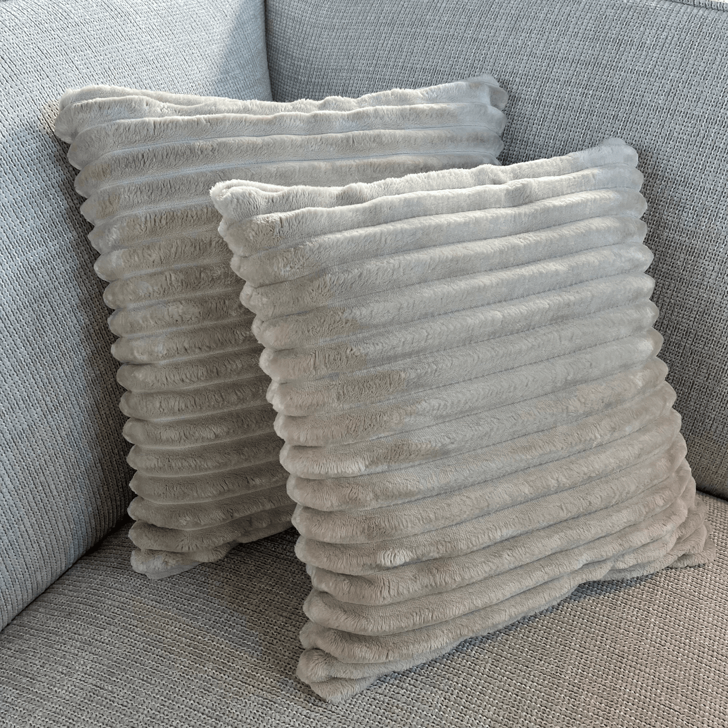 Sierkussen Ribstof Tilly Beige 53 cm - Industrieelinhuis.nl