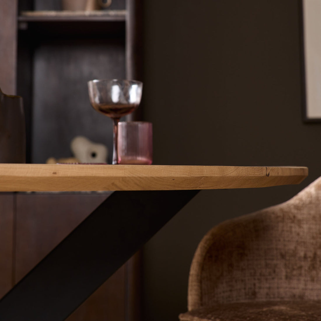 Eiken eettafel Ferris | Rond 130 cm | Naturel - Industrieelinhuis.nl