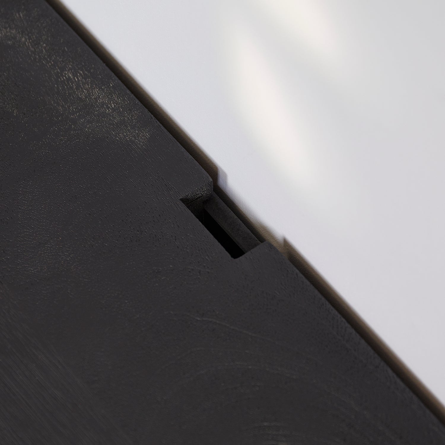 Zwevend tv meubel Vision Black | 240 cm - Industrieelinhuis.nl