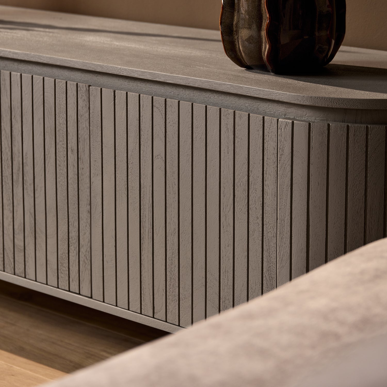 Tv meubel Solana | 165 cm | Taupe - Industrieelinhuis.nl