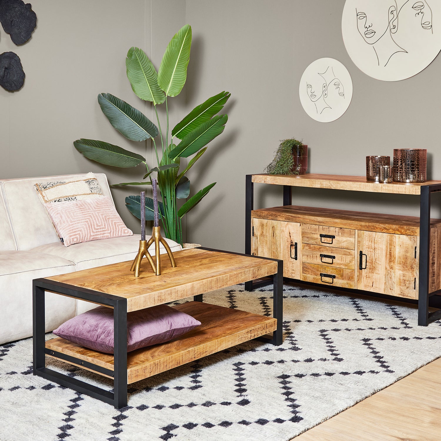 Salontafel Sorrento | Mangohout &amp; Metaal | 110cm