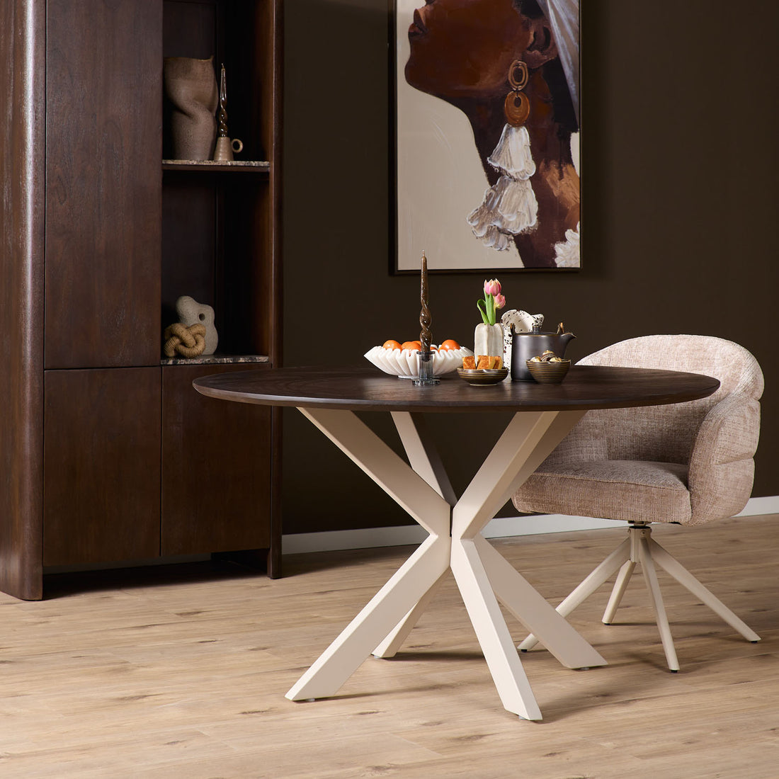 Eettafel Madison Brown | 130 cm | Poot Sand - Industrieelinhuis.nl