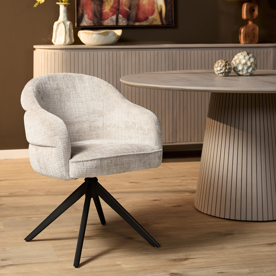 Eetkamerstoel Bella | Off White | Poot Black | Met armleuning - Industrieelinhuis.nl