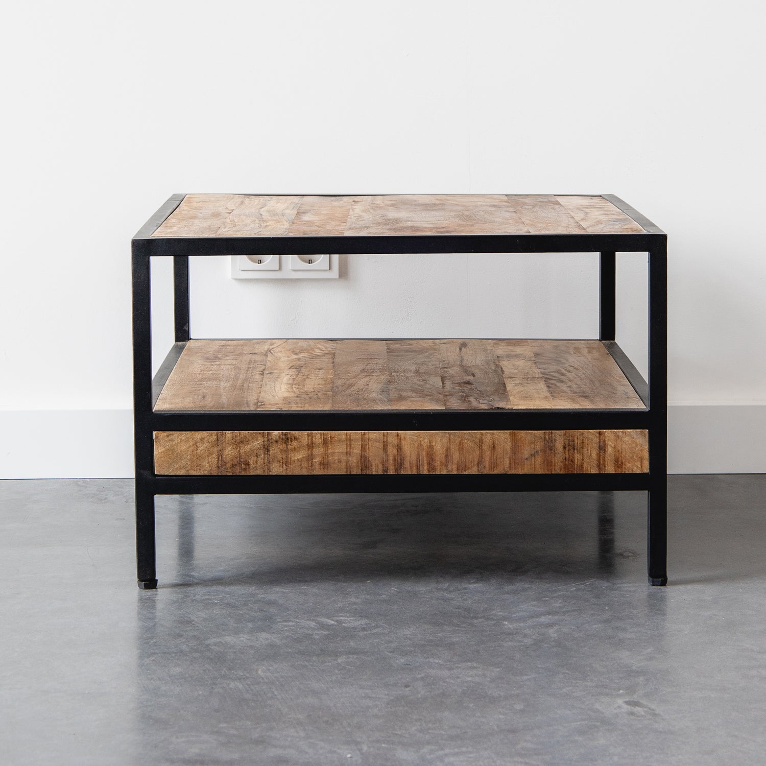 Salontafel Industrieel Design | Mangohout en Staal | 60x60x45