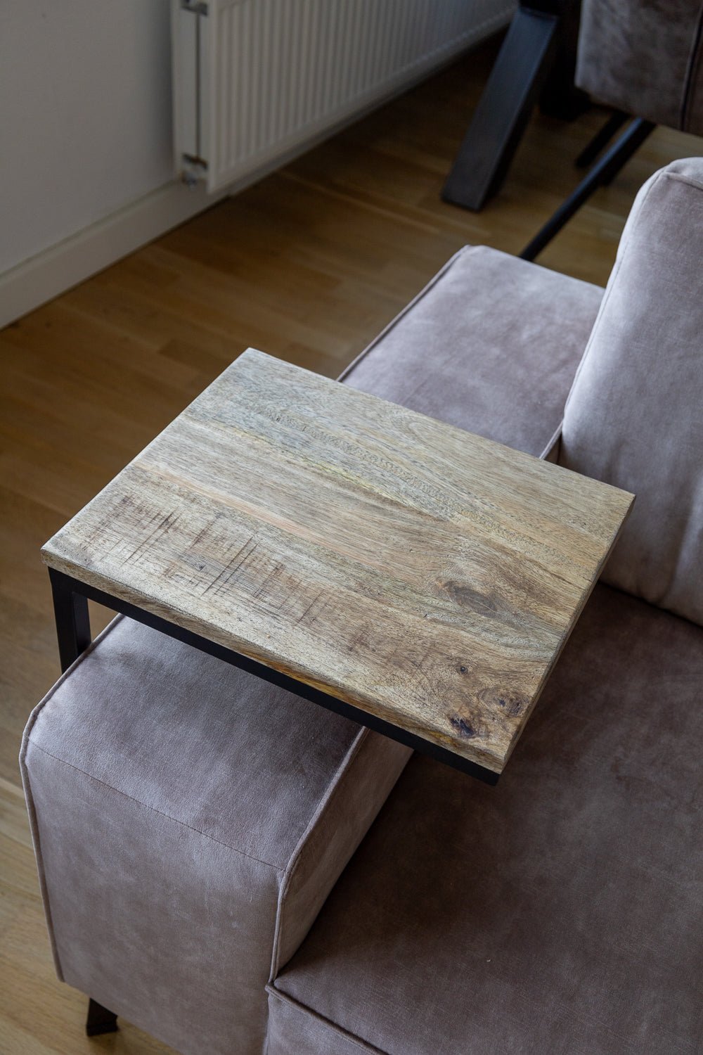 Bijzettafel bank | Set van 2 | Mangohout en Staal | 38x31x68cm - Industrieelinhuis.nl