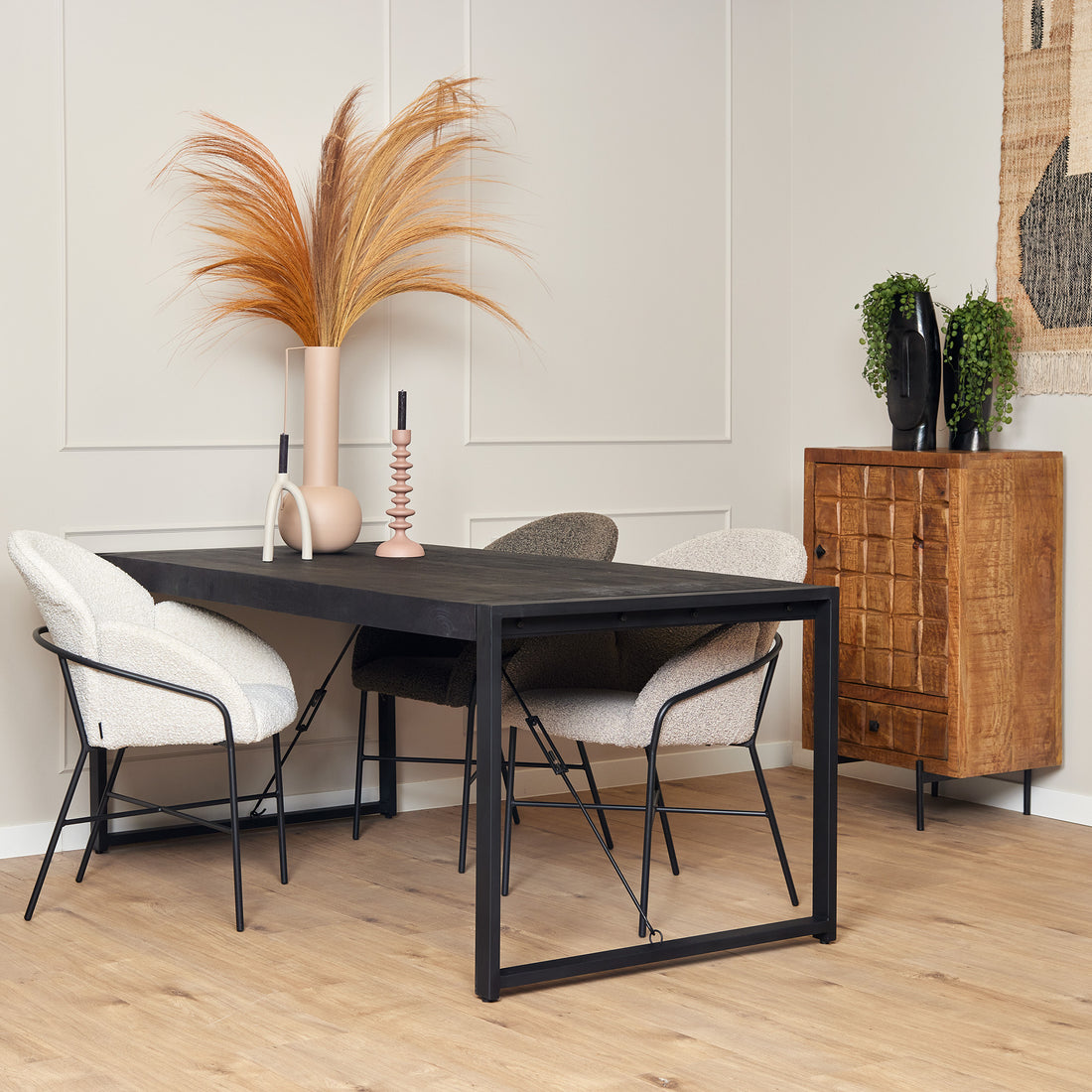 Eettafel Boaz Black | 180 cm - Industrieelinhuis.nl