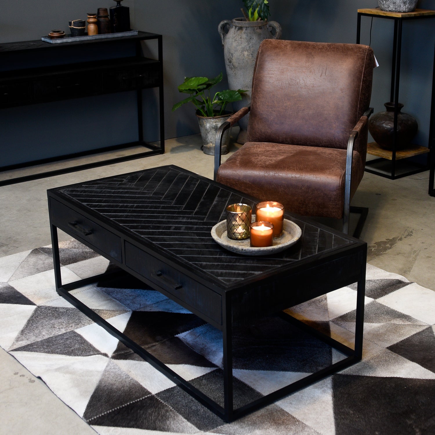 Salontafel Jax Visgraat Industrieel Design | Zwart Mangohout en Staal | 120x60x45cm