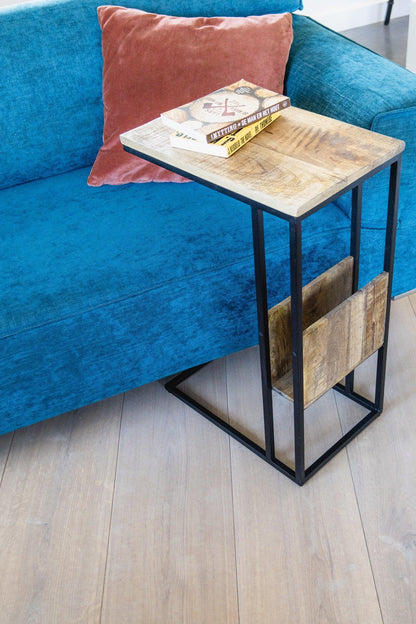 Bijzettafel Britt voor over de bank | Mangohout en Staal | 45x29x69cm